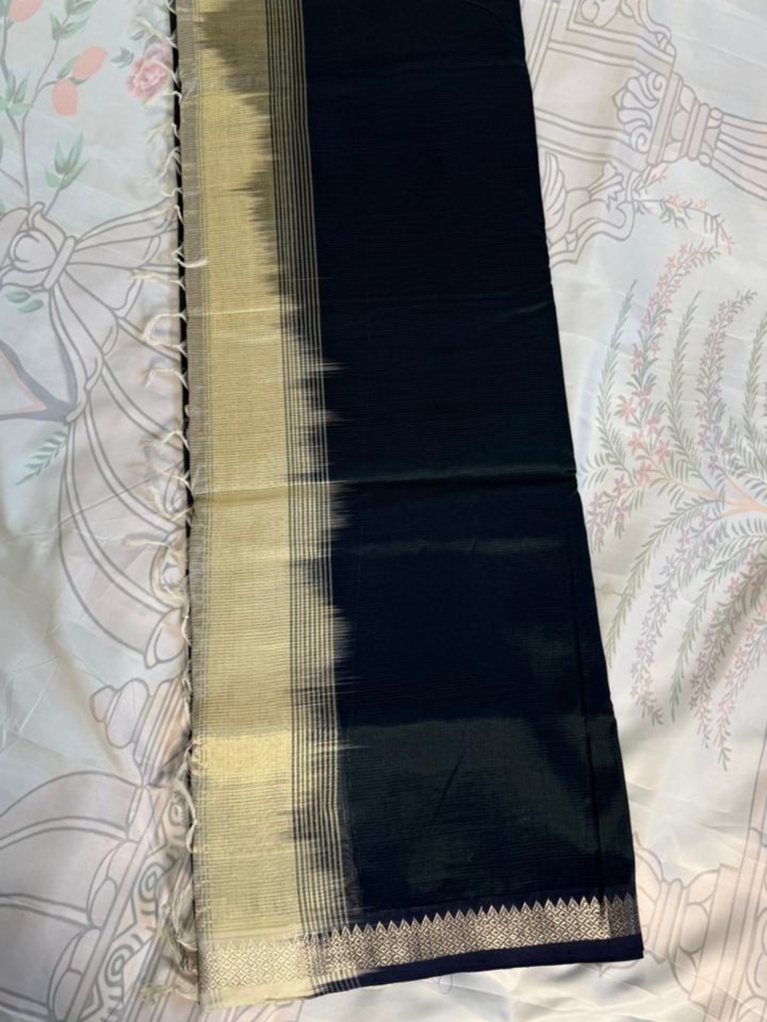 Mangalgiri Silk Saree – Striking Midnight Blue VR MISS | Sarees that defines you