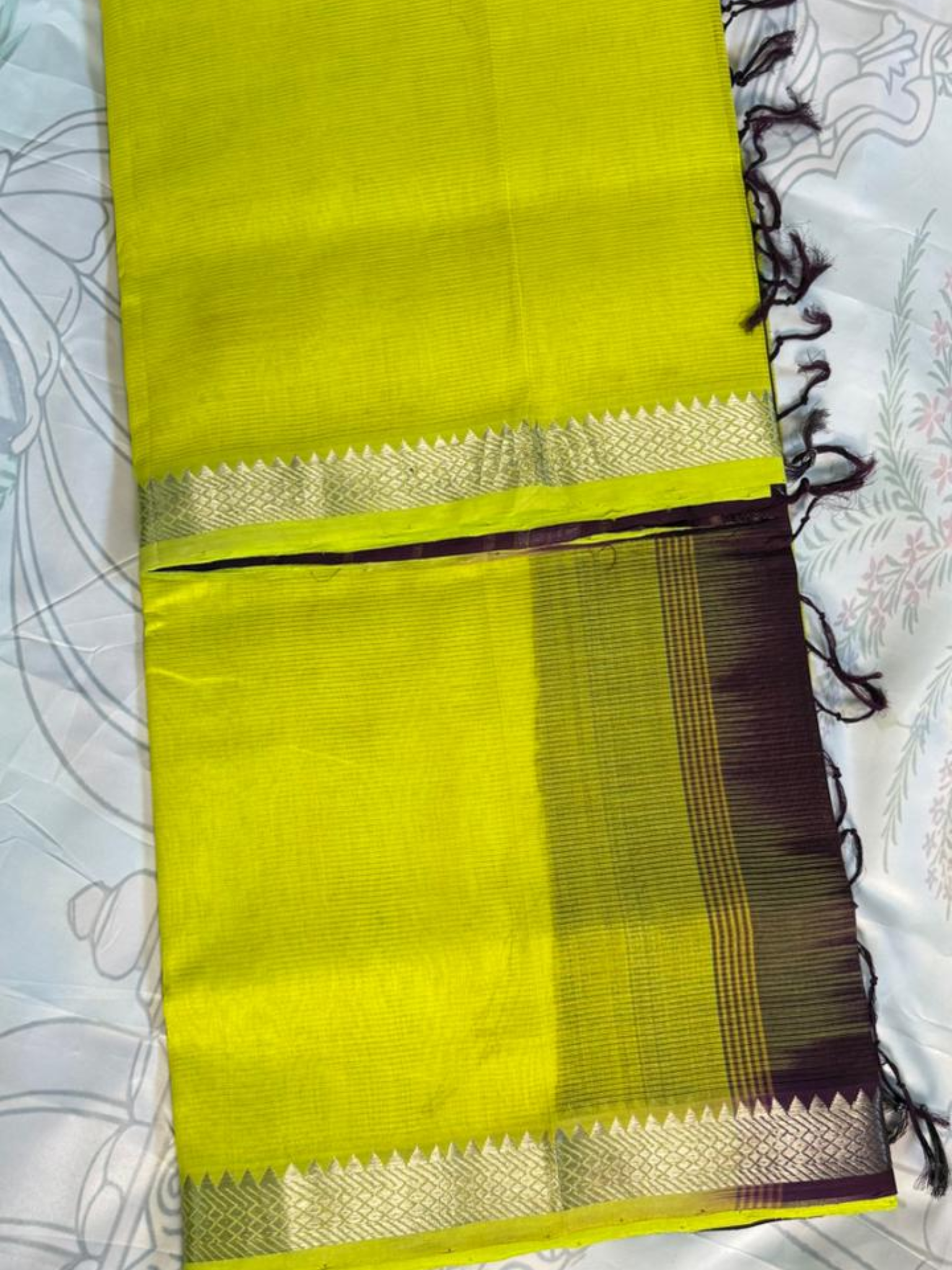 Mangalgiri Silk Saree – Striking Lemon Yellow with Maroon Border VR MISS | Sarees that defines you