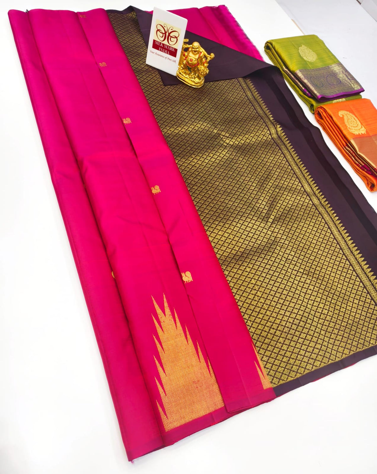 Kanchipuram Pure Soft Silk Saree in Deep Maroon & Gold Pallu