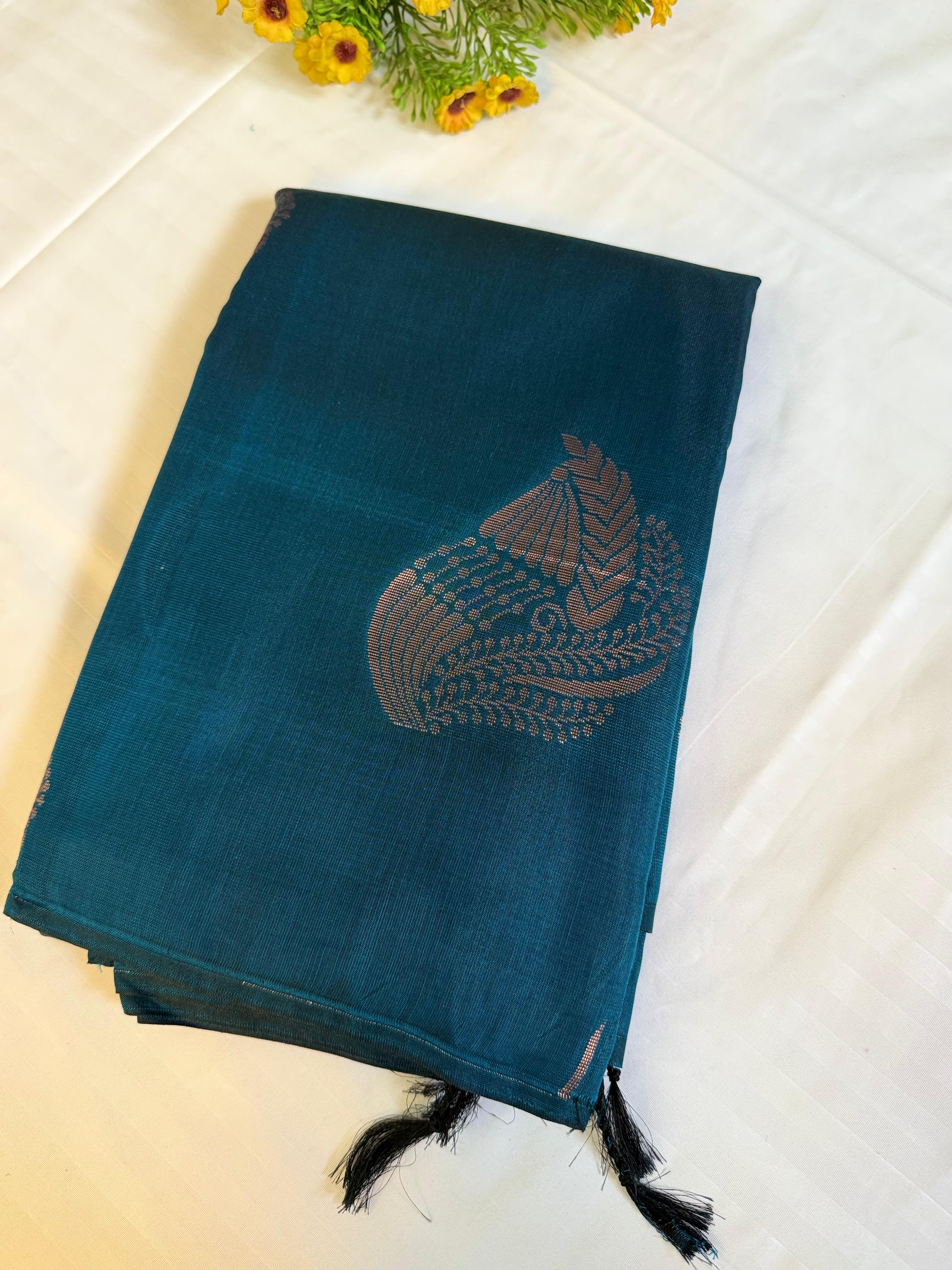 Dusty Lavender & Gold Kanchipuram Silk Saree with Floral Zari