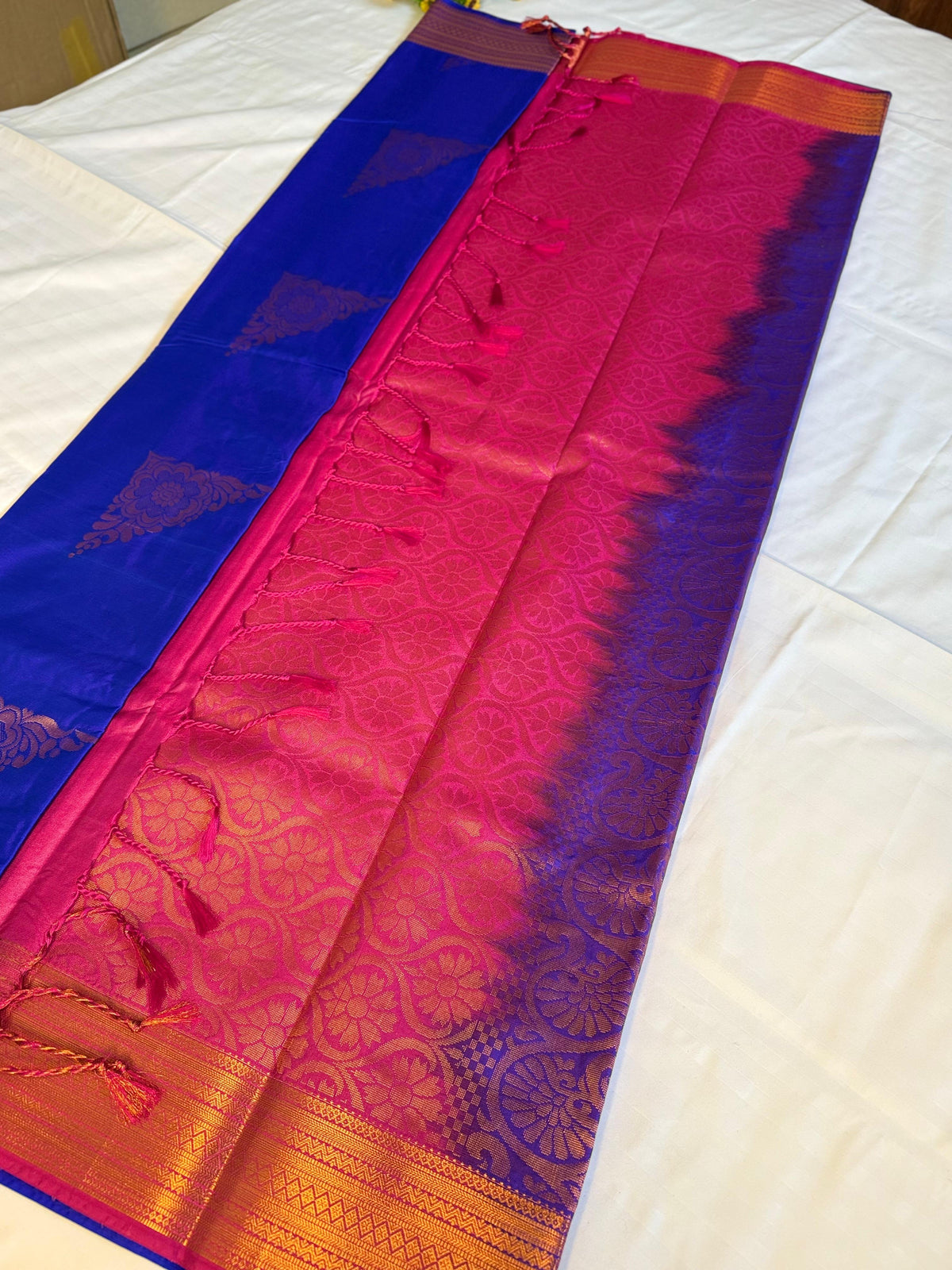 Royal Blue Kanchipuram Silk Saree with Contrast Violet Floral Pallu & Zari Highlights