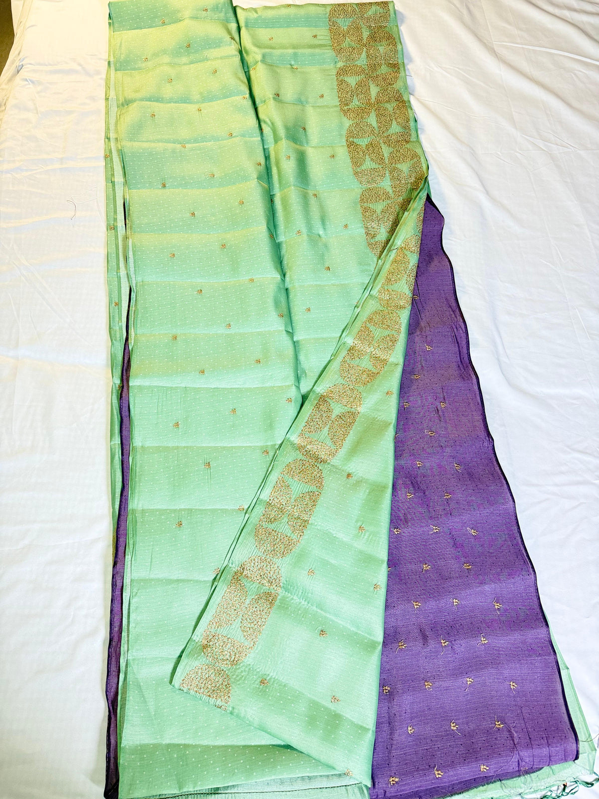 Mint Lilac Glow Kanchipuram Pure Silk Saree with Embroidered Motifs