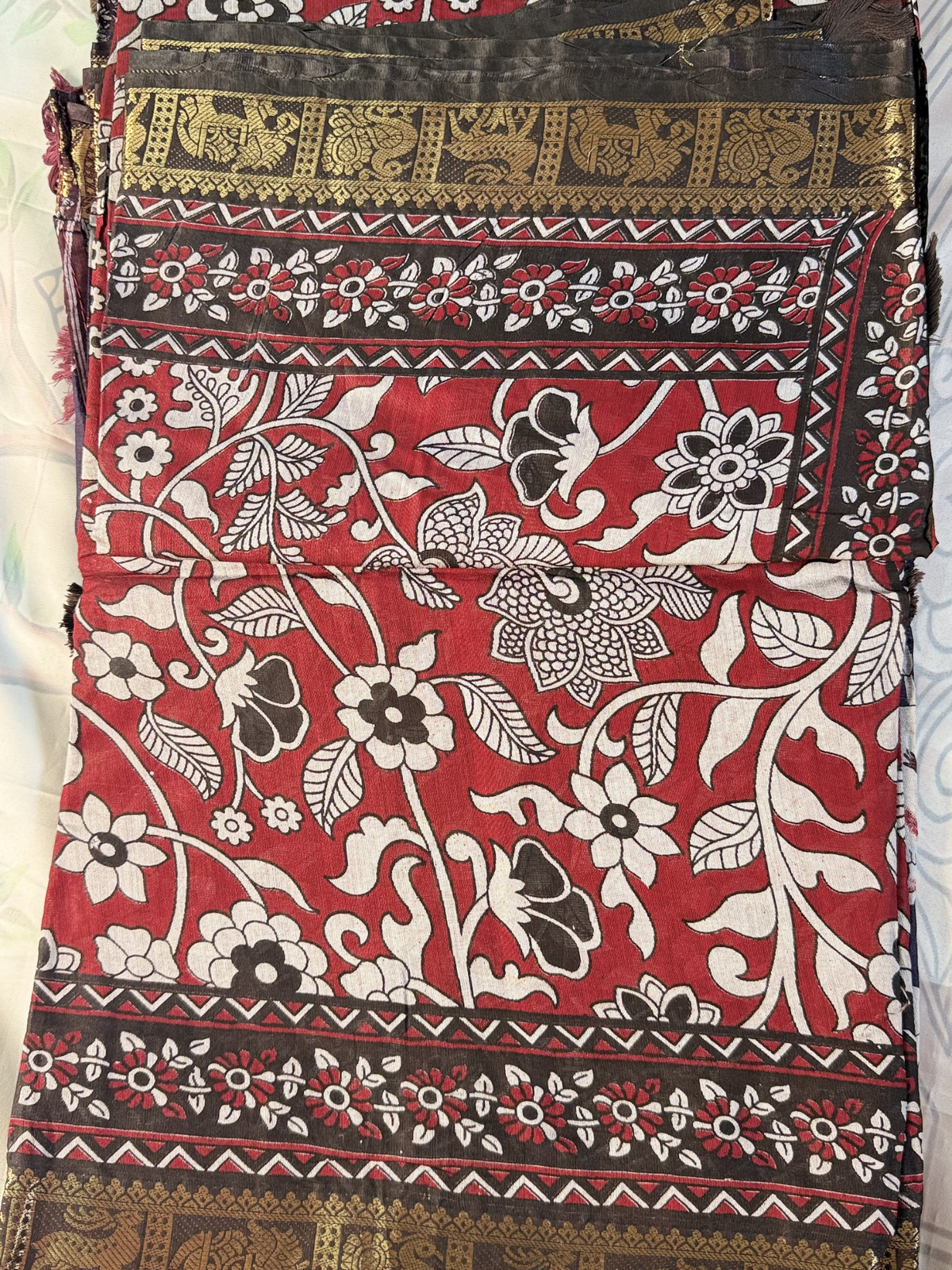 Maroon Floral Print Gadwal Semi Silk Saree
