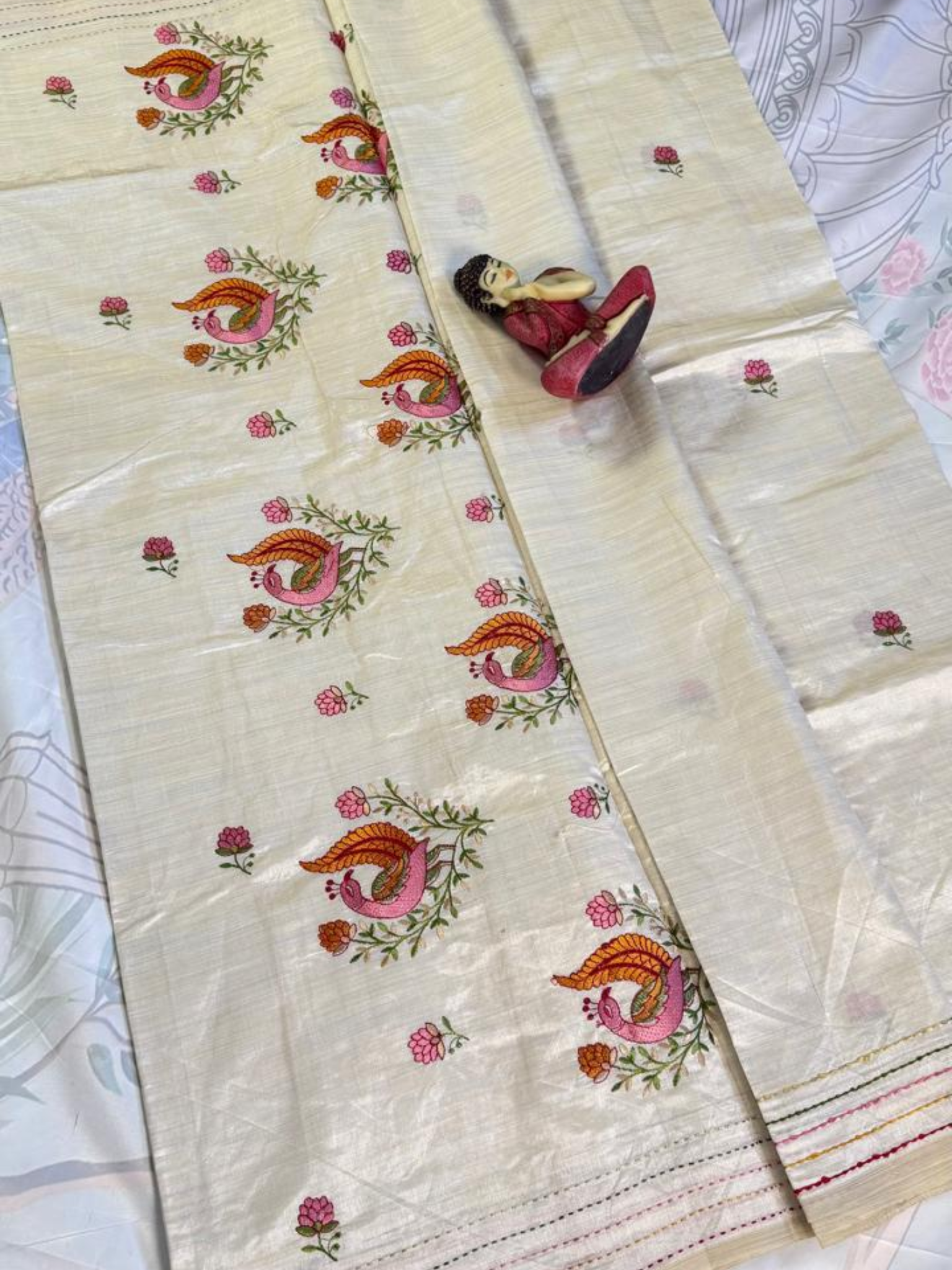 Soft ivory cream Paithani silk saree VR MISS | Sarees that defines you