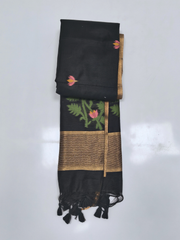 Black Jamdani Saree with Floral Woven Pallu