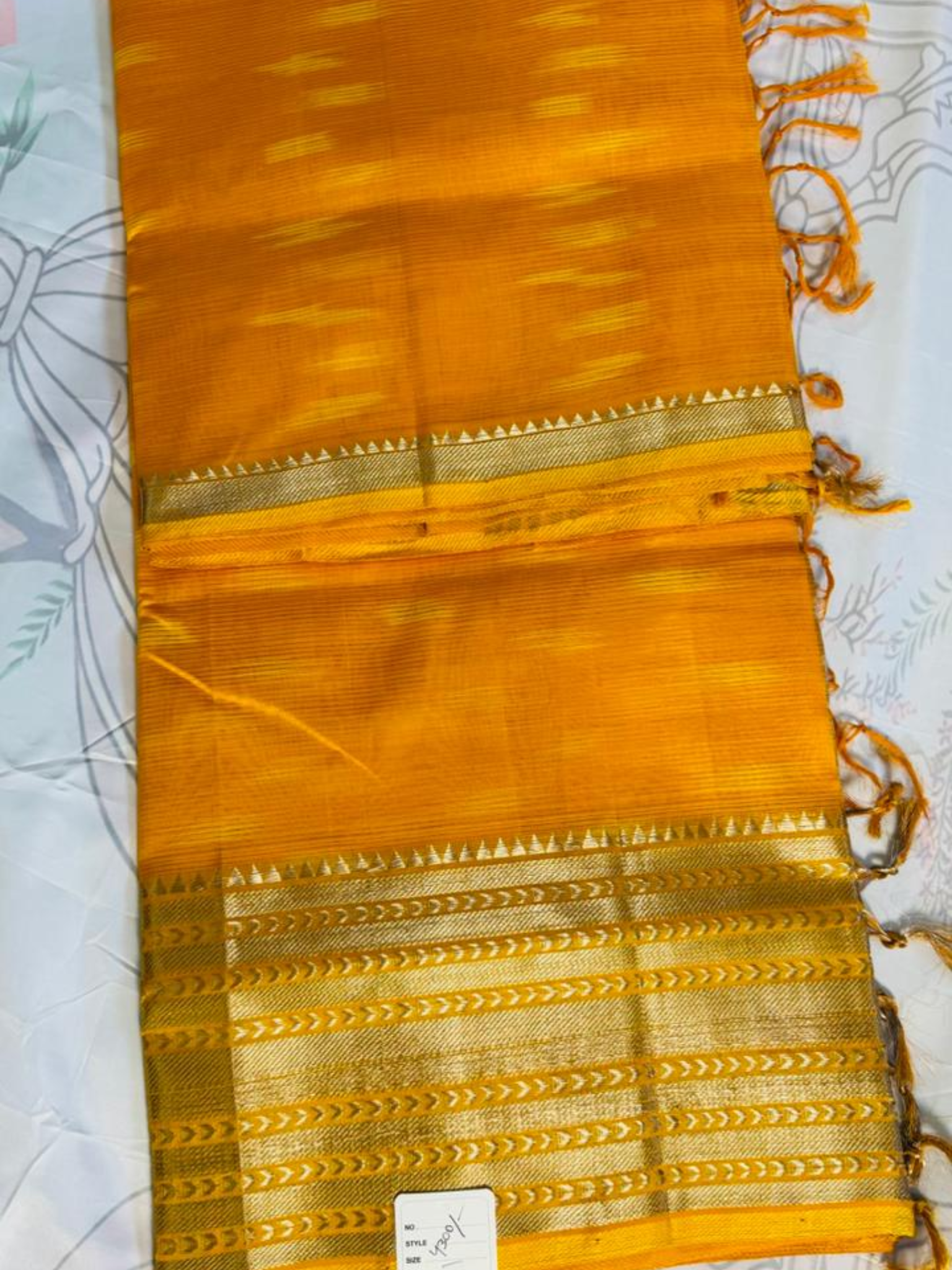 Mangalgiri Silk Saree – Striking Mustard Yellow VR MISS | Sarees that defines you