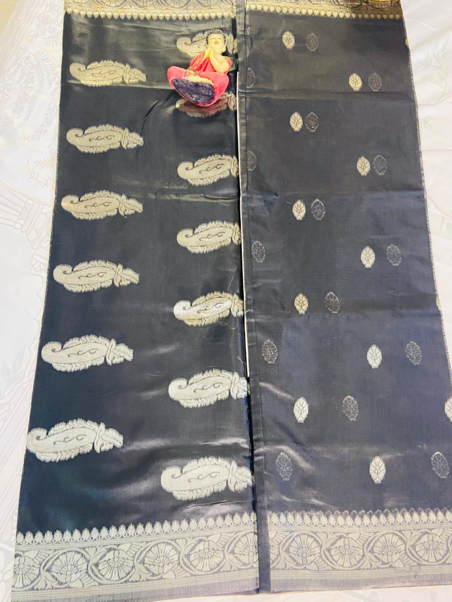 Deep charcoal black Paithani silk saree VR MISS | Sarees that defines you